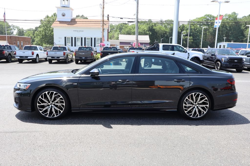 Used 2023 Audi A8 L 3.0T w/ Comfort Plus Package AWD/4WD image 15