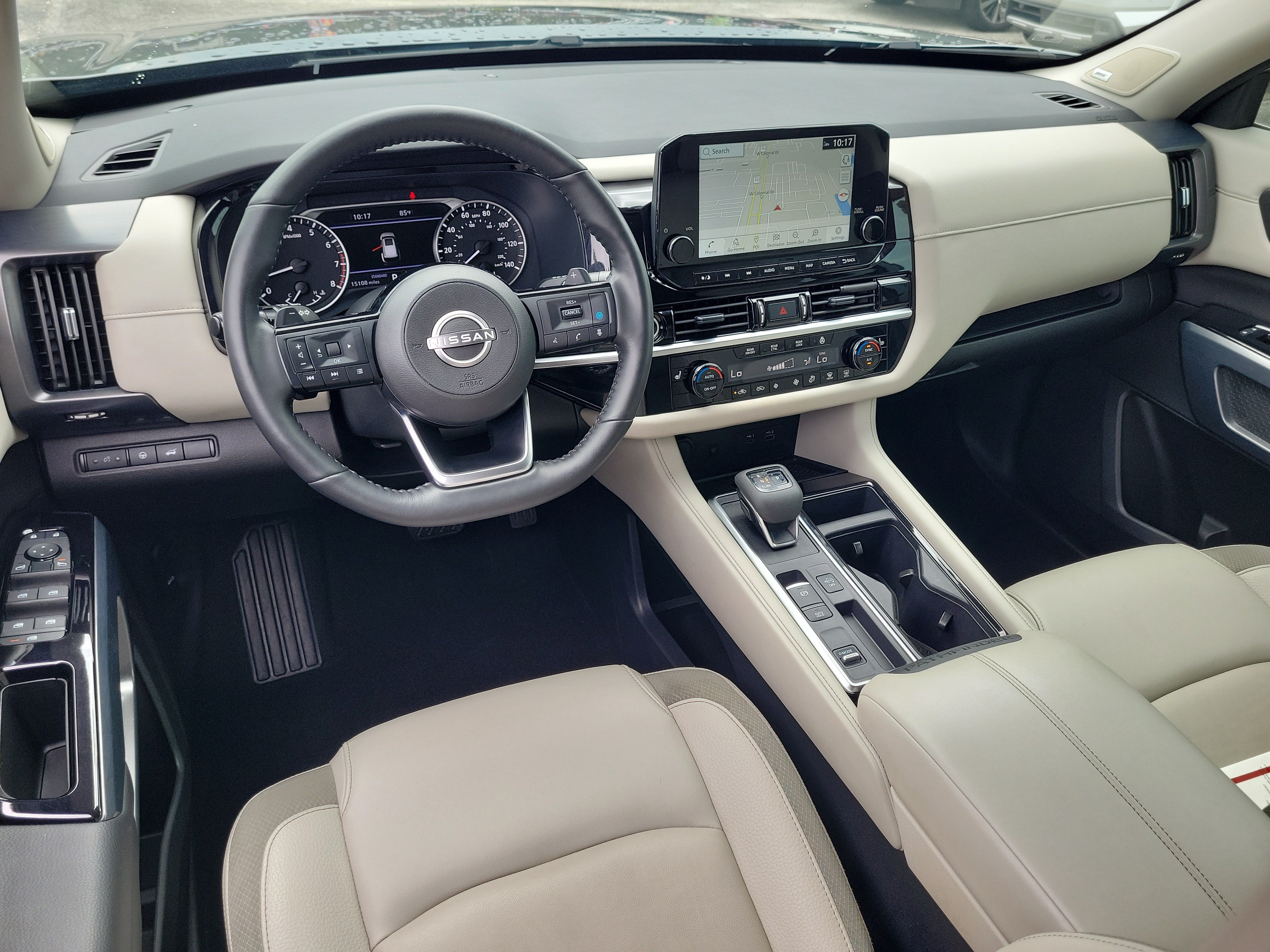 Certified 2024 Nissan Pathfinder SL w/ SL Premium Package FWD image 17