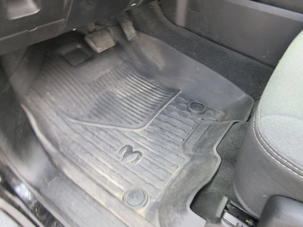 Used 2021 RAM 1500 Big Horn AWD/4WD image 26