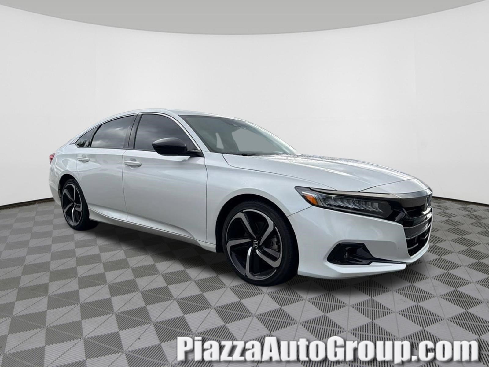 Used 2021 Honda Accord Sport image 1