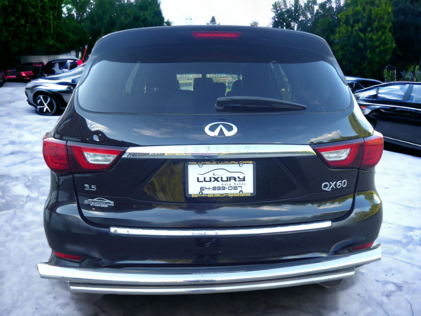 Used 2017 INFINITI QX60 Luxe image 9