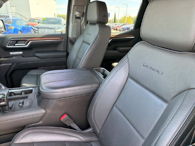 Used 2023 GMC Sierra 1500 Denali AWD/4WD image 20