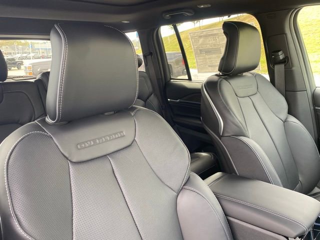 New 2025 Jeep Grand Cherokee Overland w/ Adv Protech Group III image 32