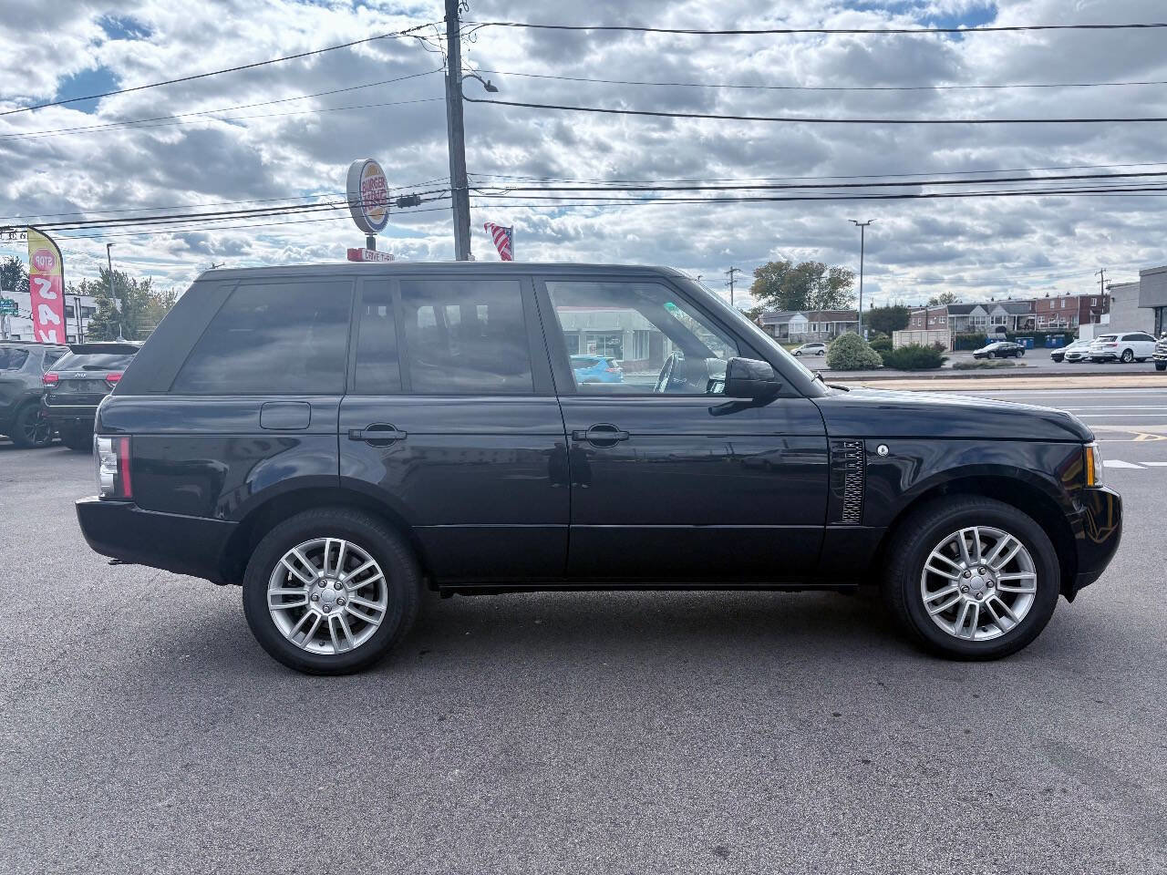 Used 2012 Land Rover Range Rover HSE image 7