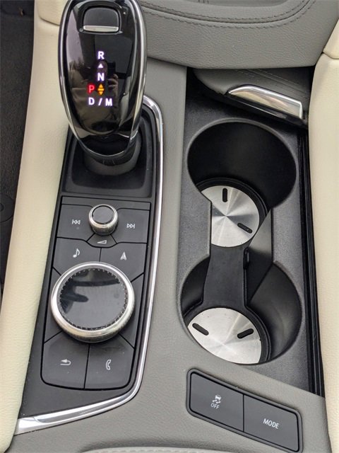 Used 2025 Cadillac XT5 Premium Luxury image 23