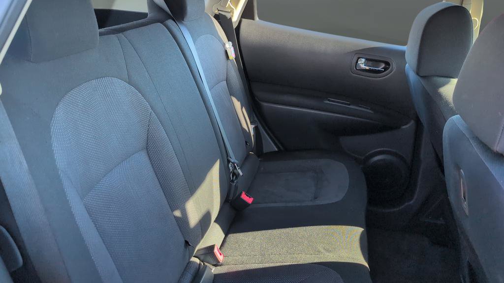 Used 2012 Nissan Rogue S FWD image 24