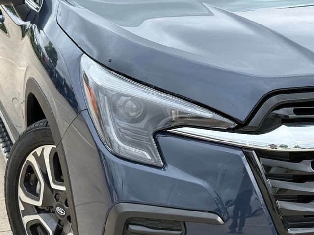 Used 2023 Subaru Ascent Limited image 3