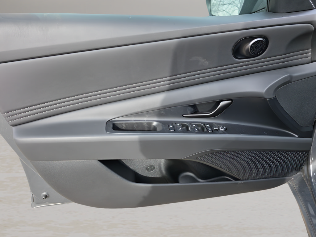 New 2026 Hyundai Elantra SEL Sport Premium FWD image 12