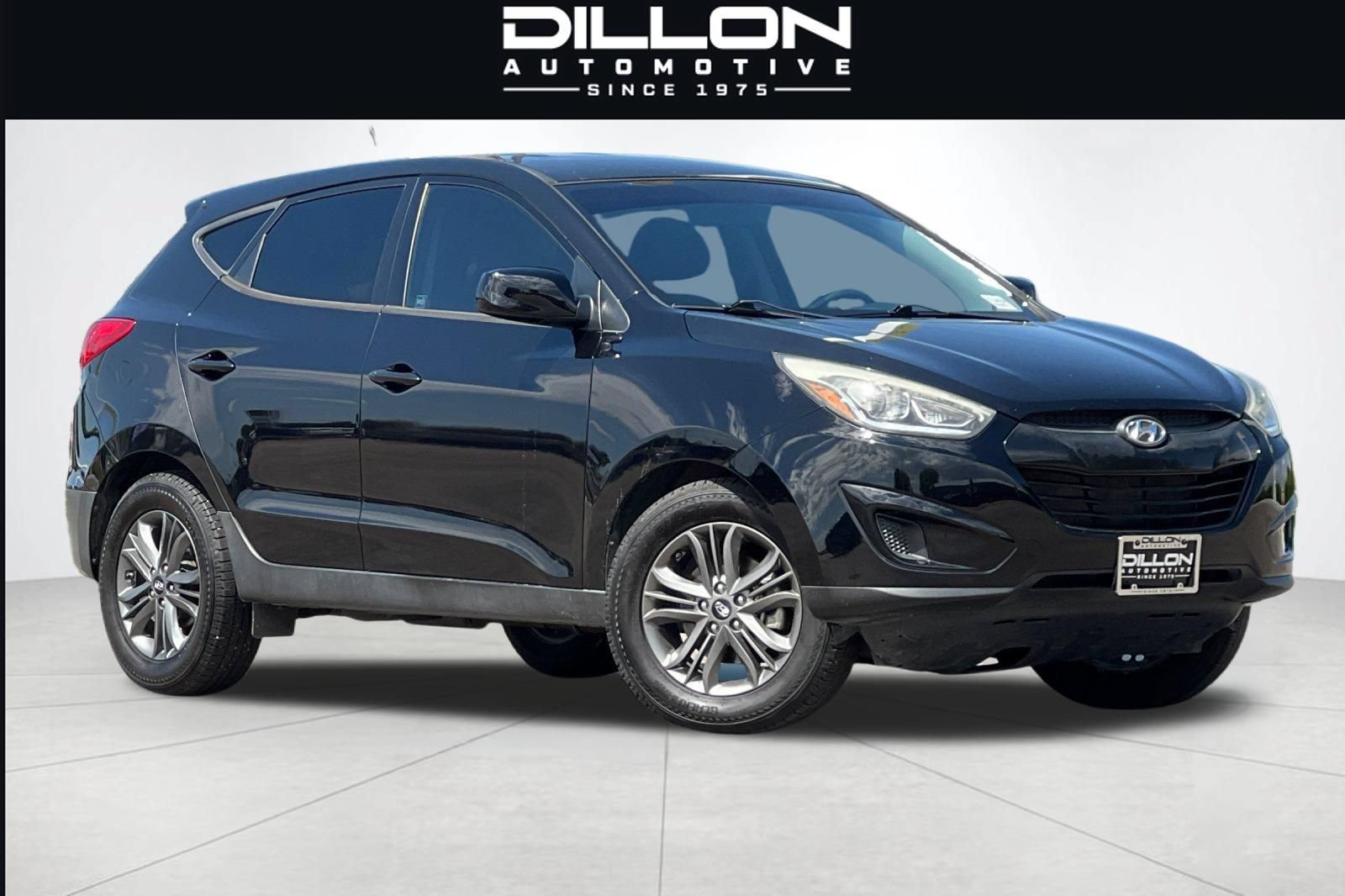 Used 2015 Hyundai Tucson GLS w/ Option Group 02 FWD image 1