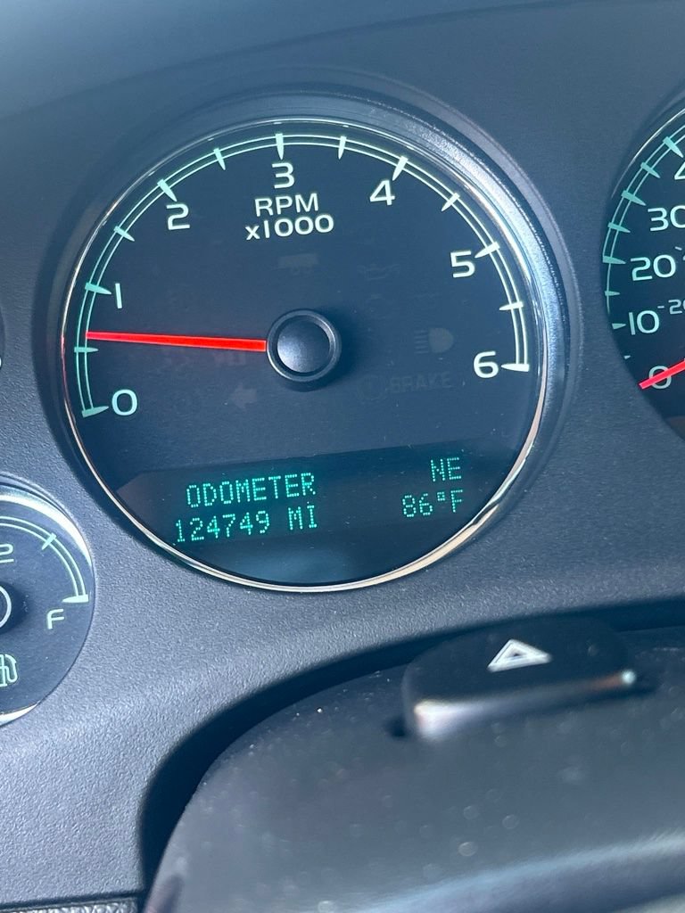 Used 2013 Chevrolet Avalanche LT w/ All-Star Edition RWD image 5