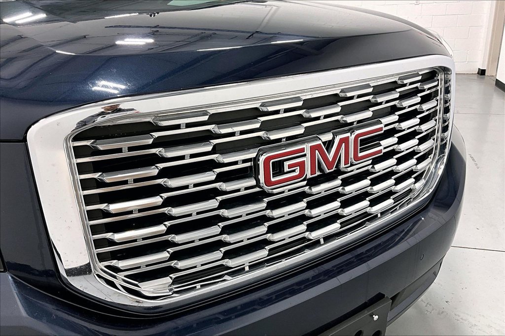 Used 2019 GMC Yukon Denali AWD/4WD image 35