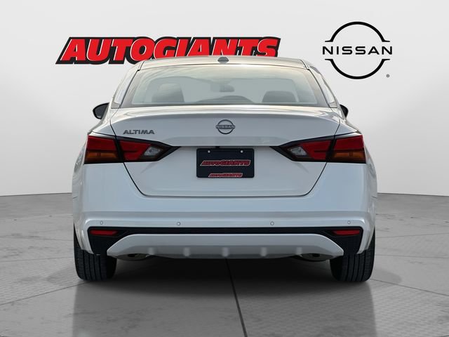 Certified 2025 Nissan Altima 2.5 S image 4