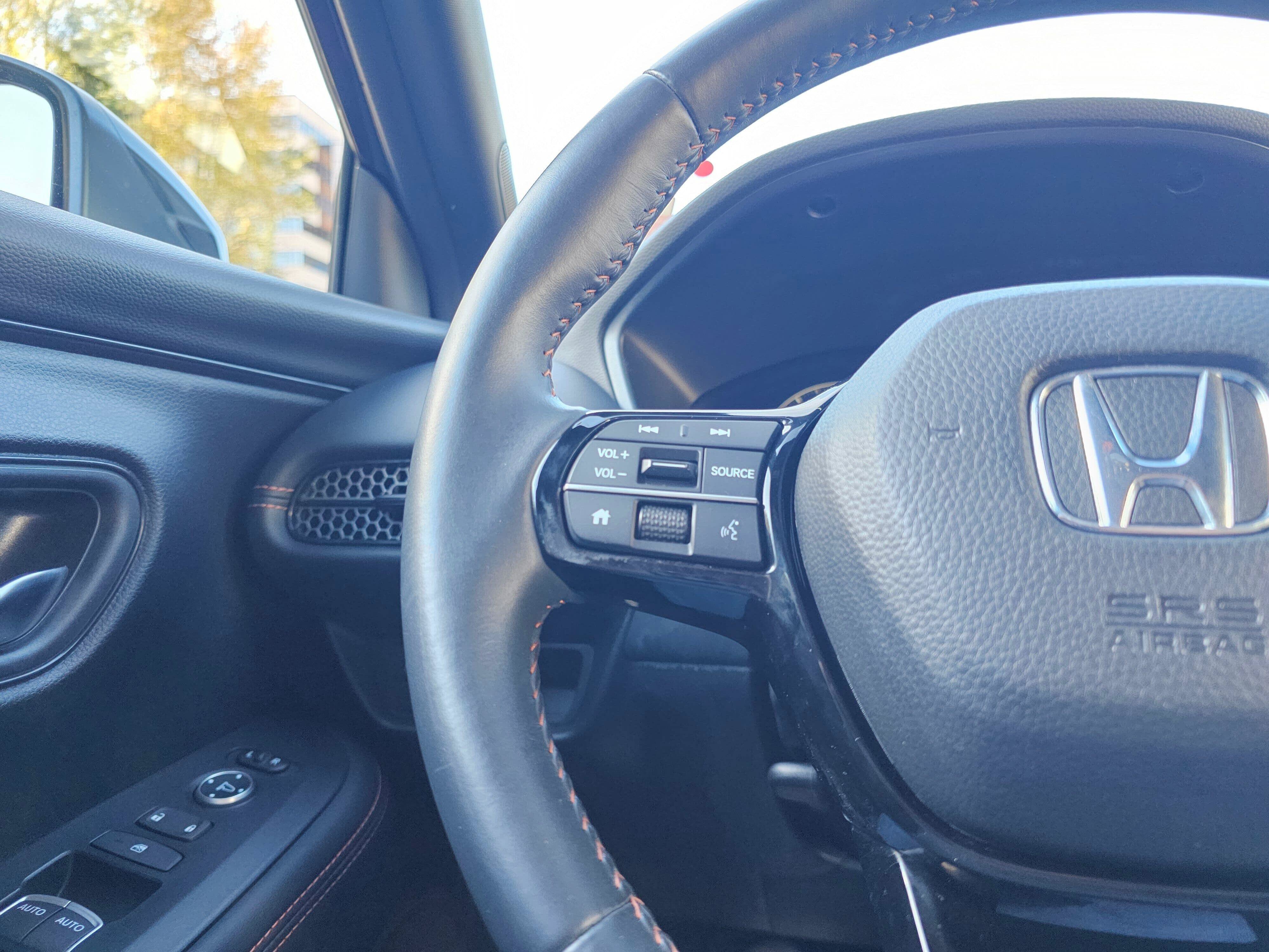 Used 2024 Honda HR-V Sport image 32