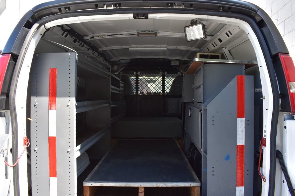 Used 2014 Chevrolet Express 2500 RWD image 25
