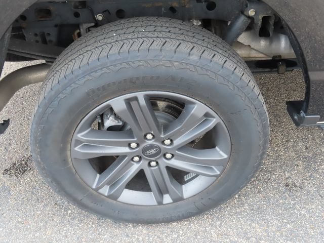 Used 2023 Ford F150 Lariat w/ Equipment Group 502A High AWD/4WD image 18