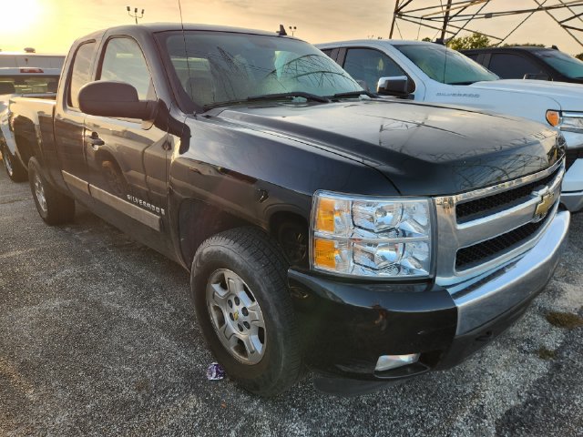 Used 2008 Chevrolet Silverado 1500 LT w/ 1LT Convenience Package