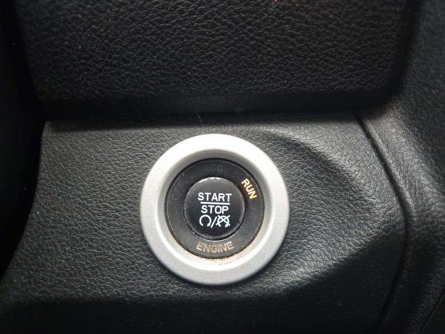 Used 2015 RAM 1500 Limited image 28