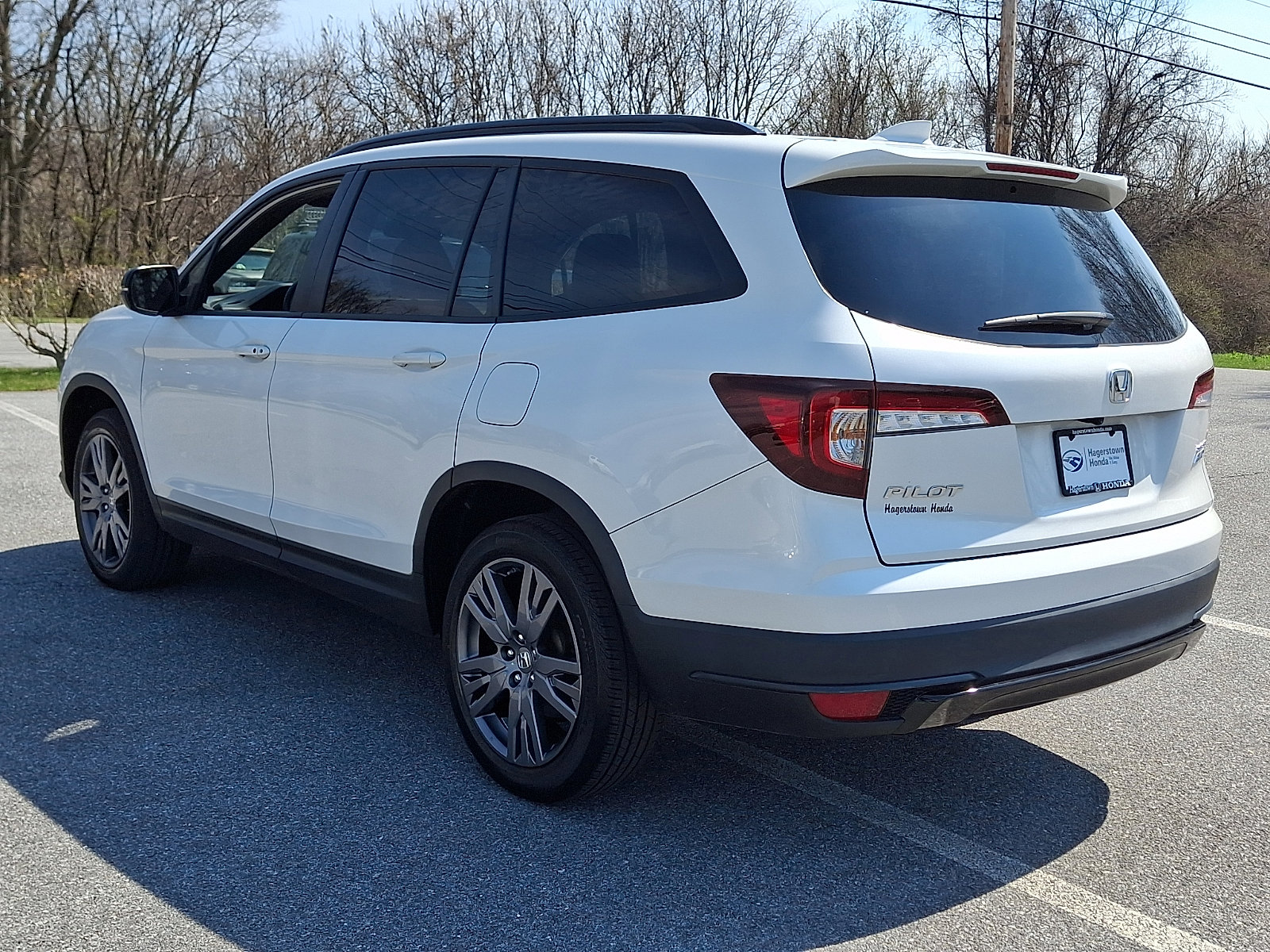 Used 2022 Honda Pilot Sport image 4