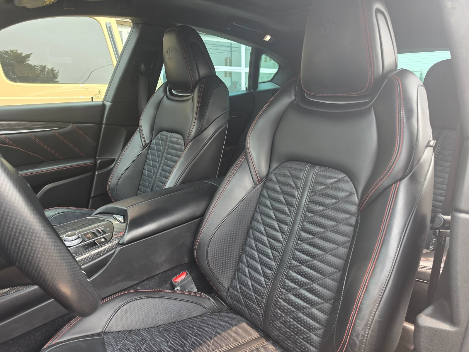 Used 2019 Maserati Levante GTS AWD/4WD image 13