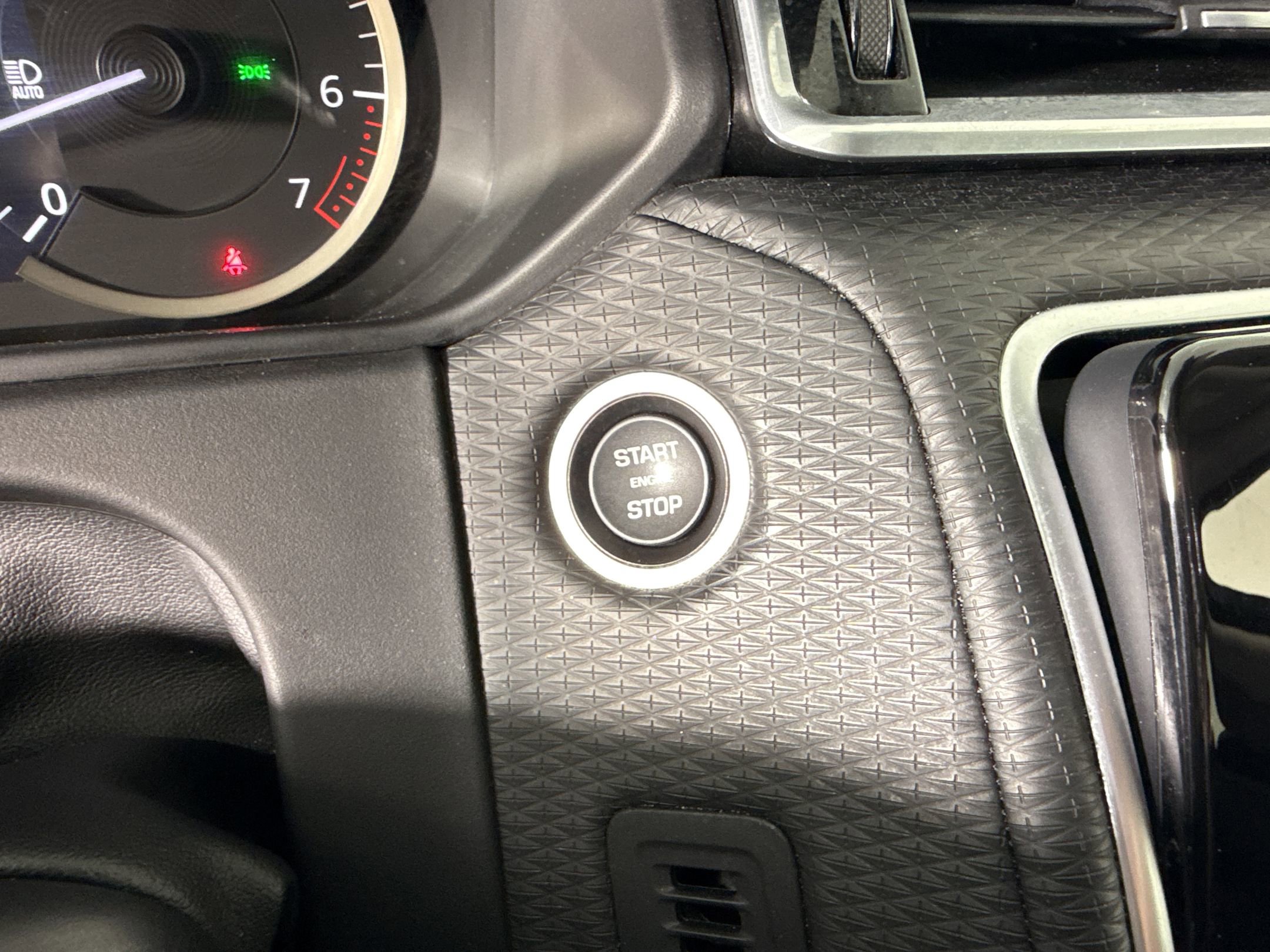 Certified 2023 Land Rover Range Rover Velar S image 20