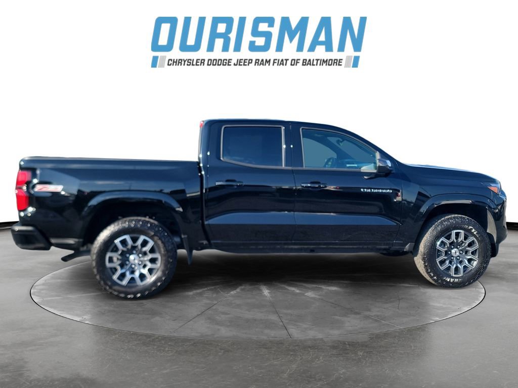 Used 2025 Chevrolet Colorado Z71 AWD/4WD image 7