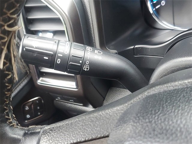 Used 2021 Ford Expedition Max Limited image 16