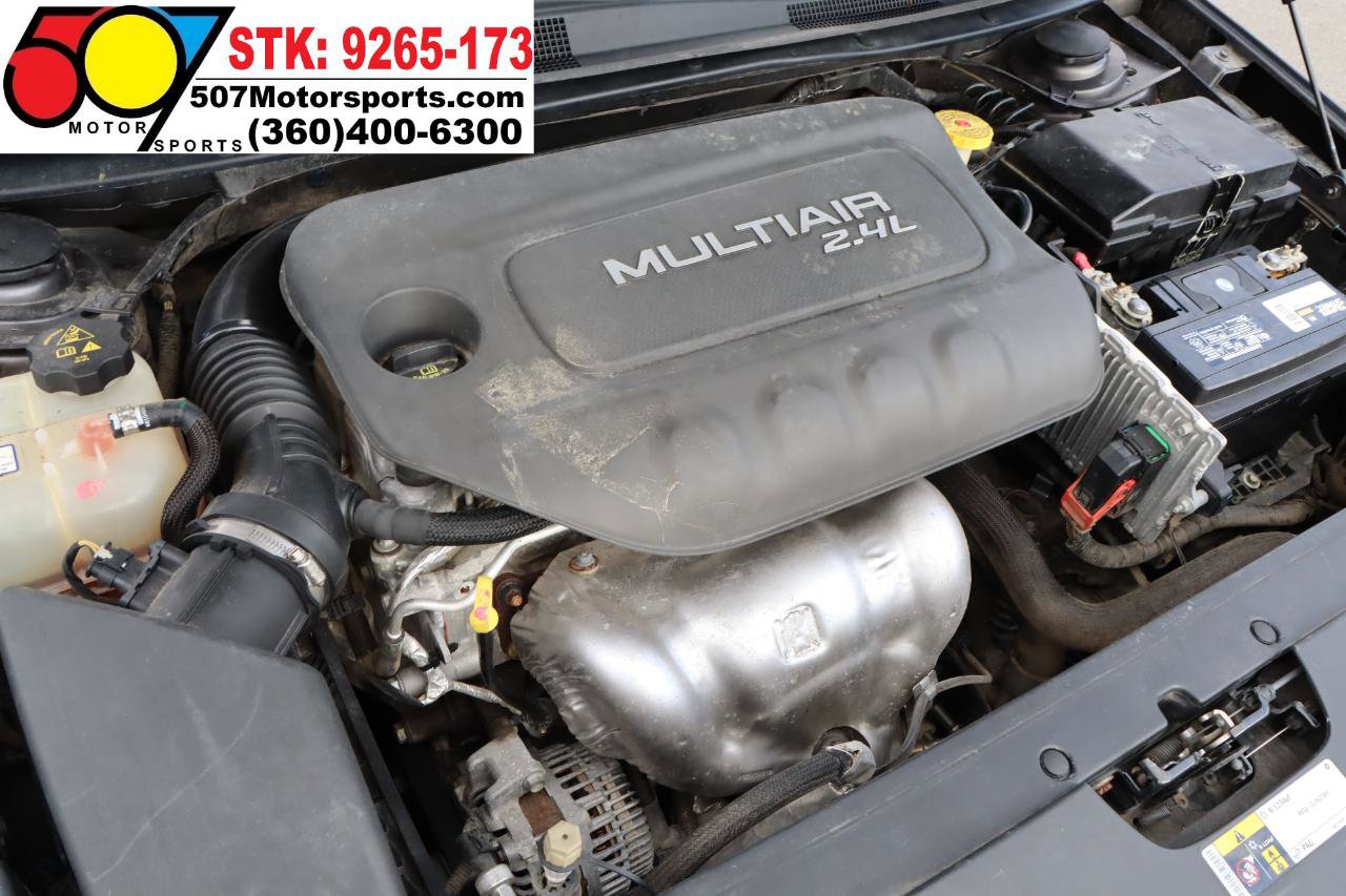 Used 2016 Chrysler 200 Limited w/ Convenience Group image 24