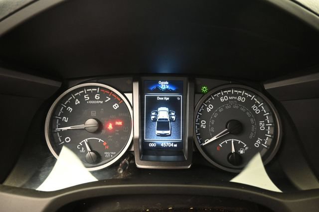 Used 2021 Toyota Tacoma TRD Sport w/ Technology Package AWD/4WD image 14