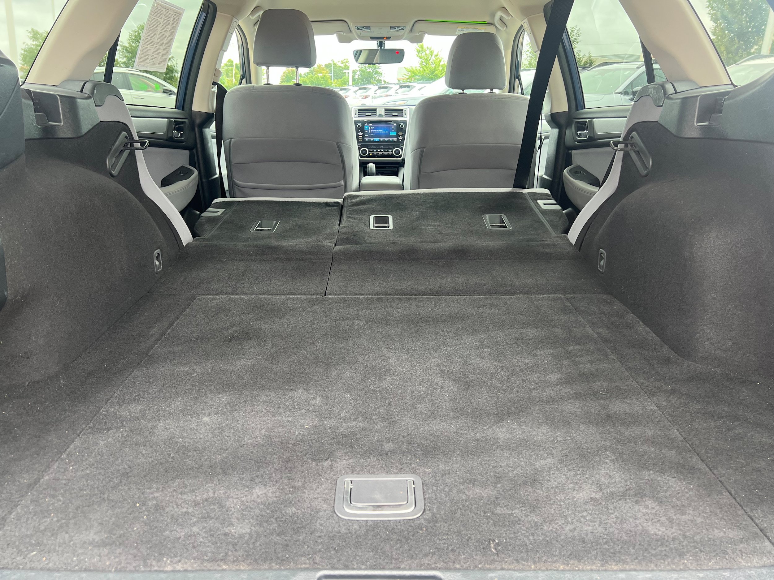 Used 2019 Subaru Outback 2.5i Premium AWD/4WD image 12