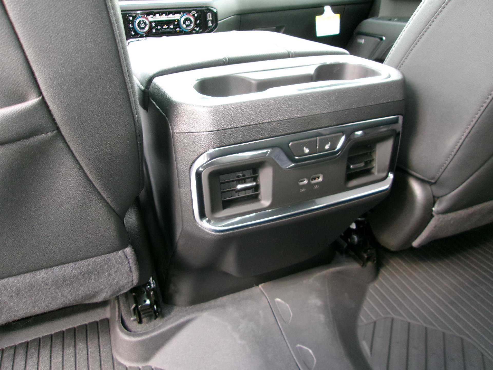 New 2026 Chevrolet Silverado 1500 LTZ w/ LTZ Premium Package image 15