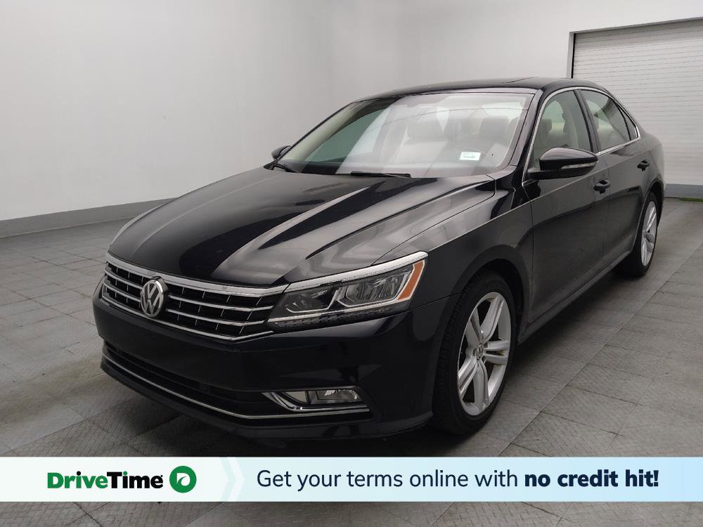 Used 2018 Volkswagen Passat 2.0T SE FWD image 1