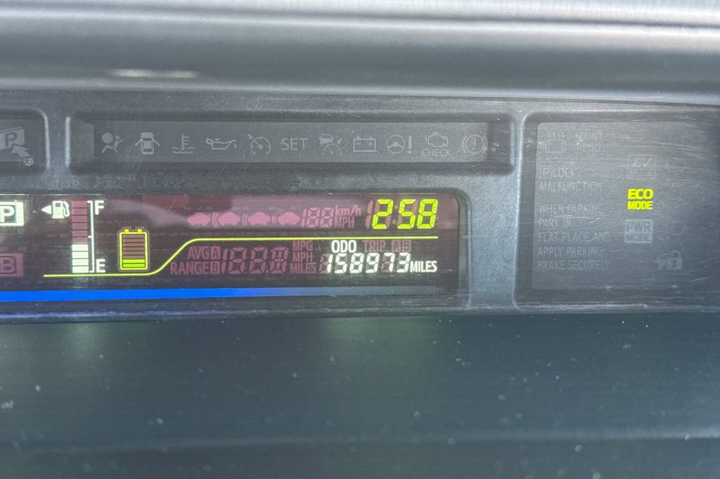 Used 2014 Toyota Prius V Three FWD image 24