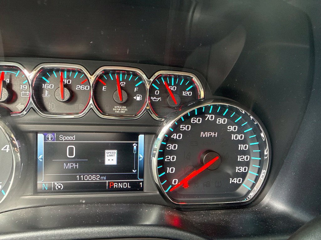 Used 2018 GMC Sierra 2500 SLT w/ Duramax Plus Package AWD/4WD image 6