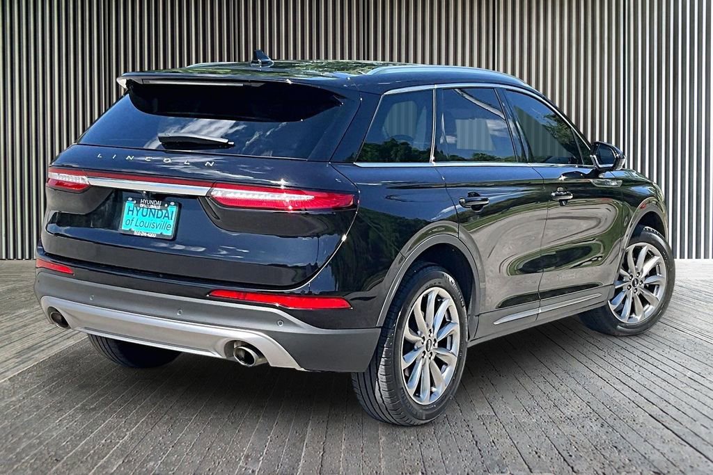 Used 2021 Lincoln Corsair AWD w/ Premium Package image 13