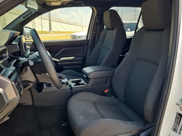 Certified 2025 Toyota 4Runner SR5 AWD/4WD image 20