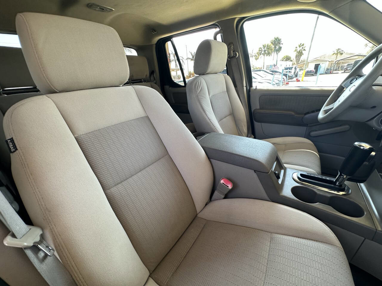 Used 2007 Ford Explorer Sport Trac XLT image 20