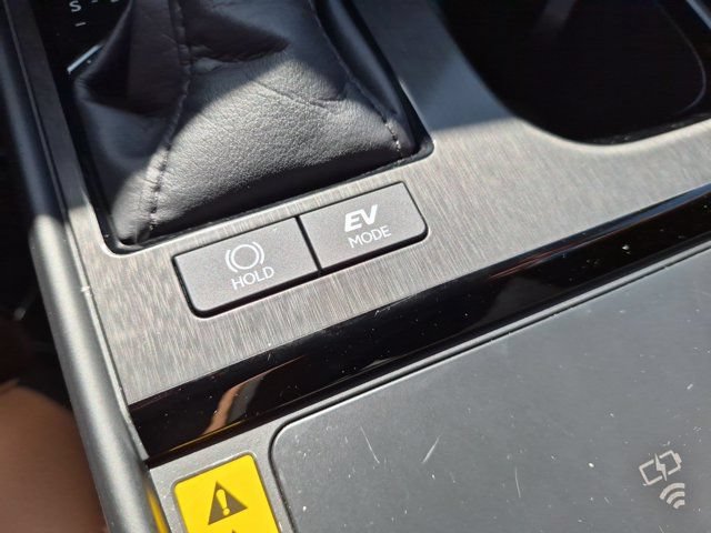 Used 2024 Lexus ES 300h w/ Accessory Package (Z1) FWD image 25