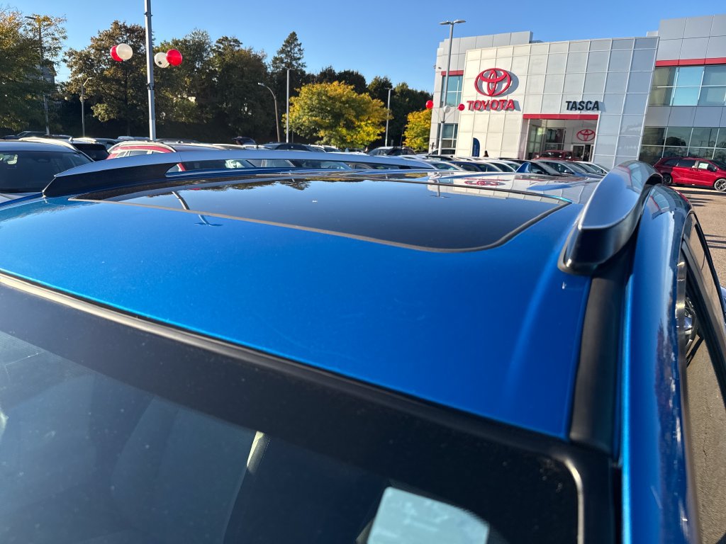 Used 2016 Toyota RAV4 XLE AWD/4WD image 42
