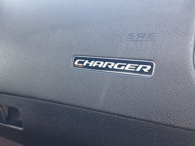 Used 2022 Dodge Charger SXT image 32