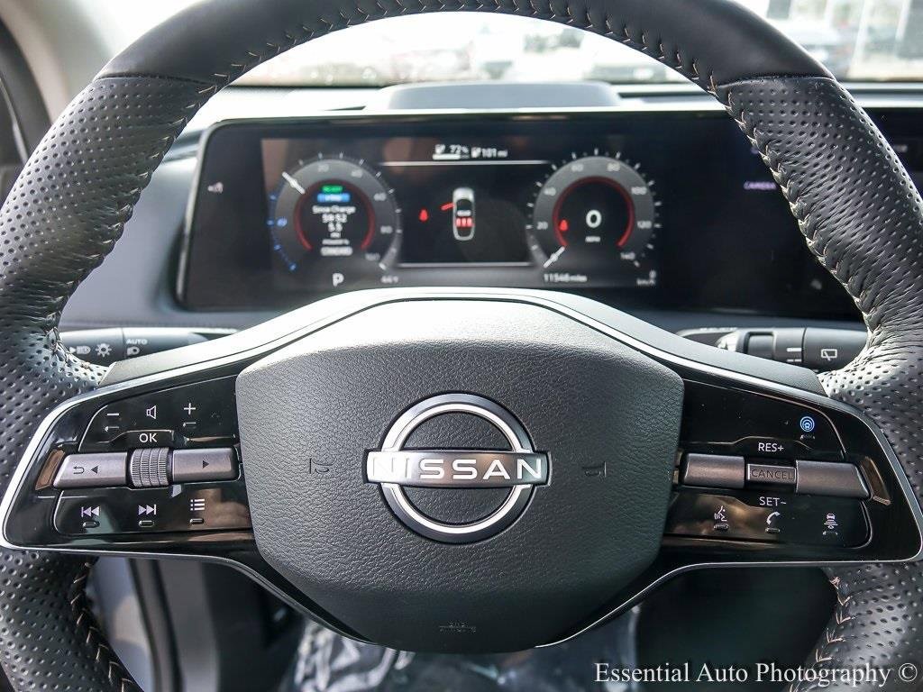 Used 2023 Nissan Ariya AWD image 13