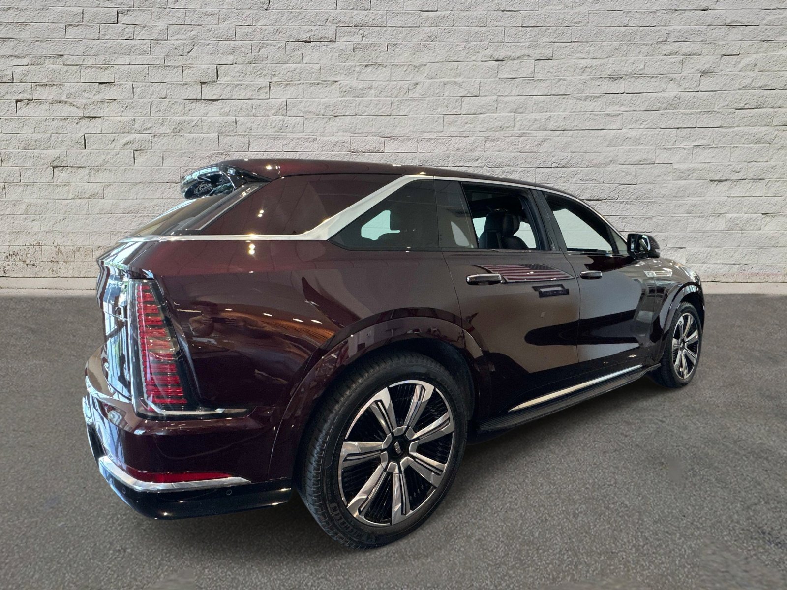 New 2025 Cadillac Escalade IQ Luxury 1 w/ LPO, Premium Carpet Package AWD/4WD image 4