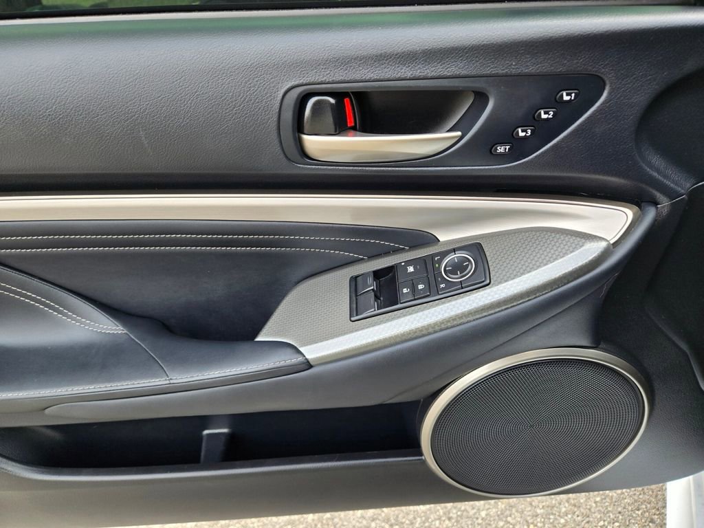 Used 2018 Lexus RC 350 image 21