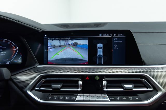 Used 2022 BMW X6 xDrive40i w/ M Sport Package image 18