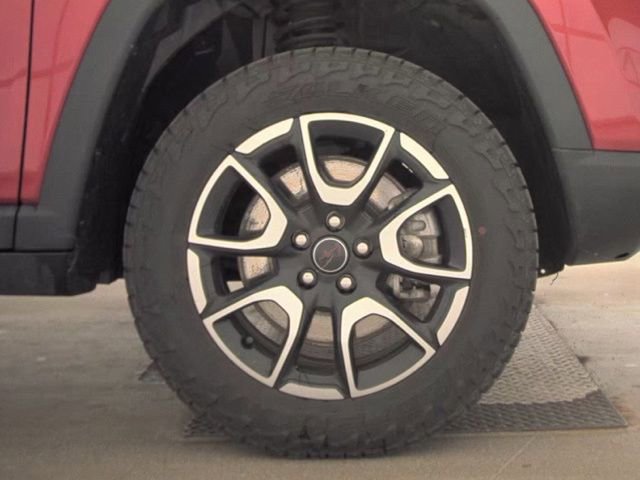Used 2025 Jeep Compass Trailhawk AWD/4WD image 20