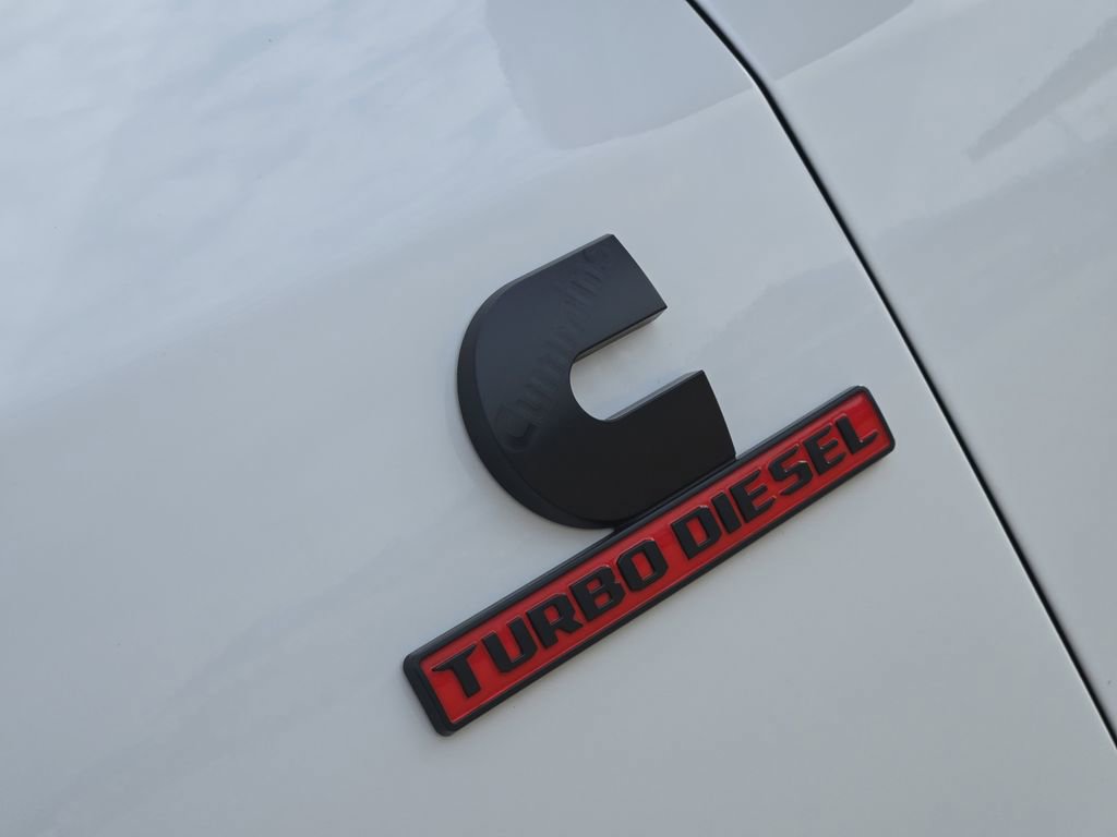 Used 2025 RAM 2500 Limited AWD/4WD image 32