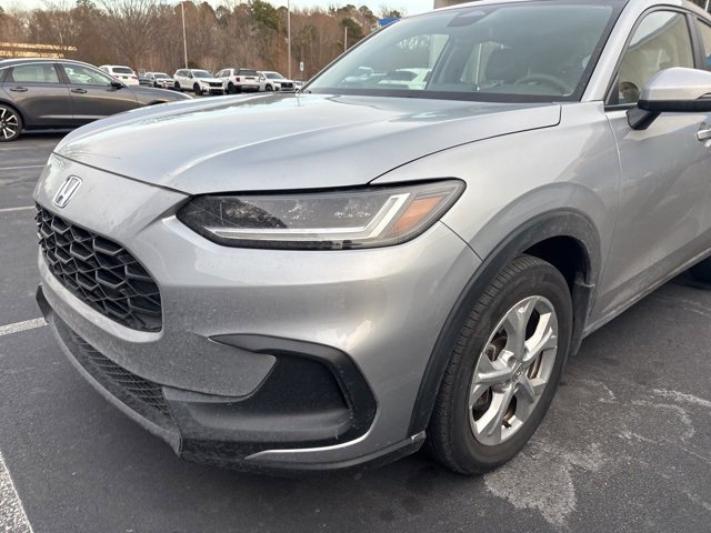 Used 2023 Honda HR-V LX image 2