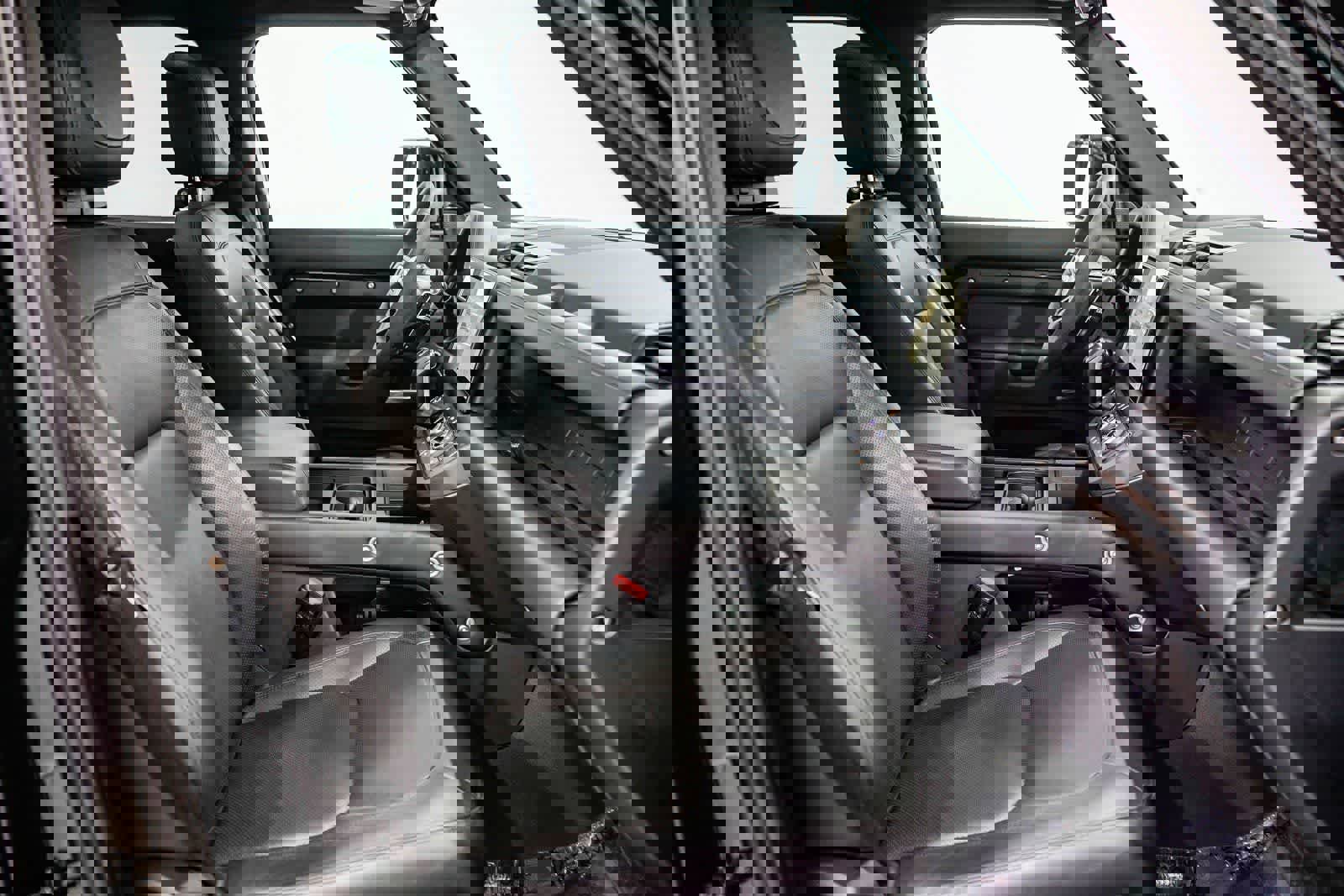 Used 2023 Land Rover Defender 110 V8 image 16