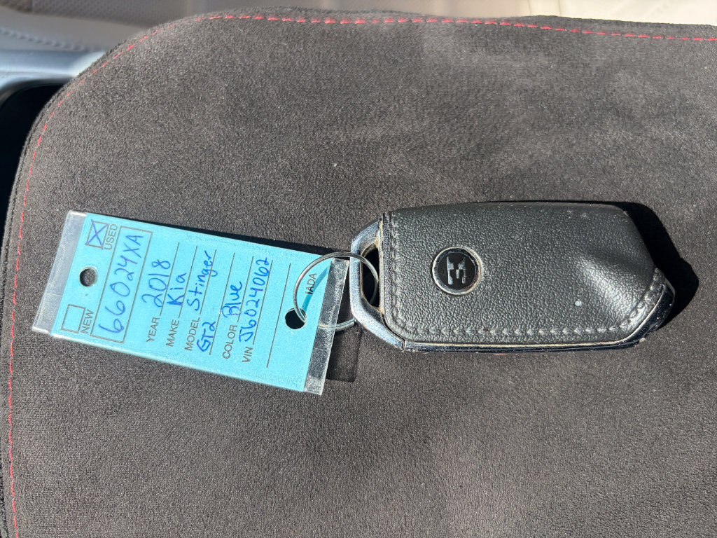 Used 2018 Kia Stinger GT2 AWD/4WD image 32