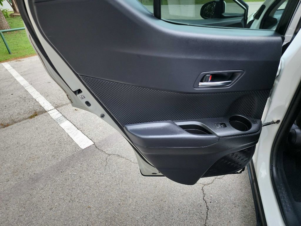 Used 2021 Toyota C-HR LE FWD image 25