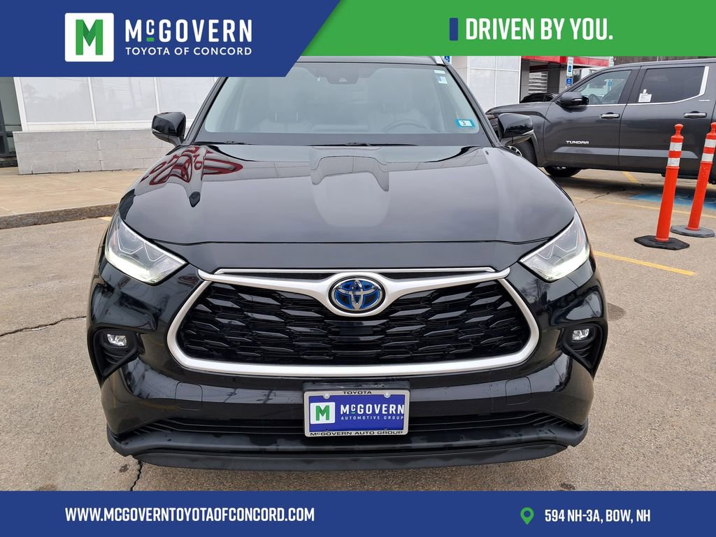 Used 2022 Toyota Highlander Bronze Edition image 8